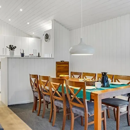 Skovhuset Holiday home *